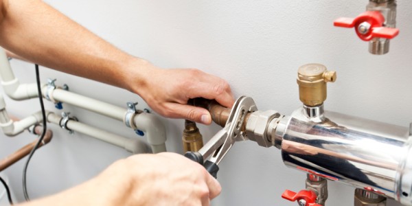 Plumbing-and-Draining Plumbing-and-Draining